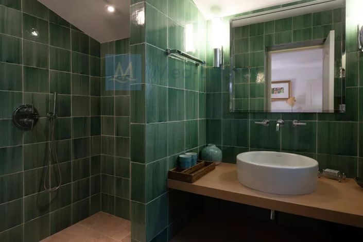 Image No.13-5 Bed House for sale