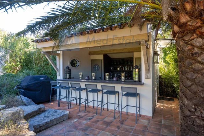 Image No.21-5 Bed House for sale