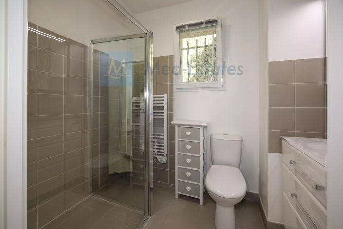 Image No.14-Appartement de 1 chambre à vendre à Grimaud