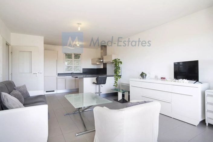 Image No.4-Appartement de 1 chambre à vendre à Grimaud