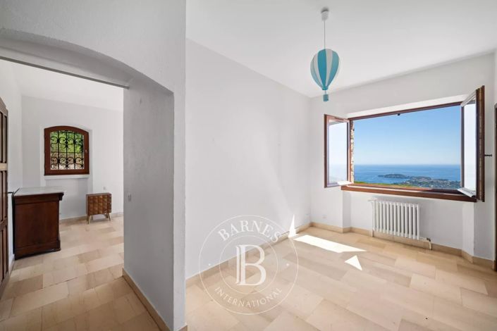 Image No.18-House for sale