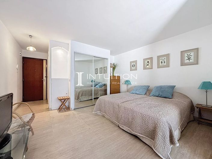 Image No.4-Apartment for sale