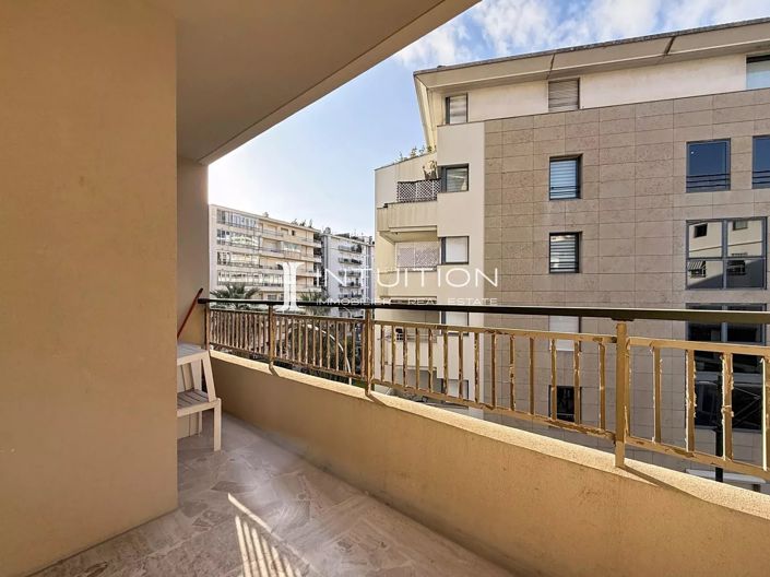Image No.7-Apartment for sale
