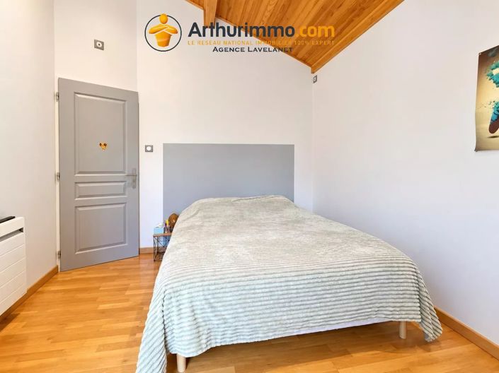 Image No.7-3 Bed House for sale
