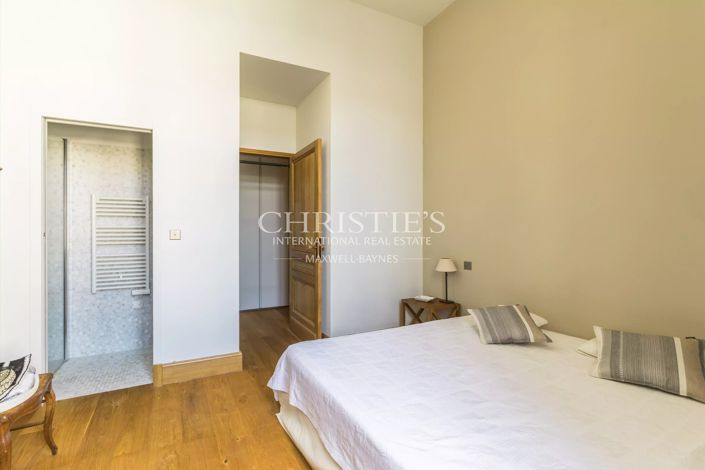 Image No.13-4 Bed House for sale