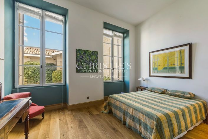 Image No.14-4 Bed House for sale
