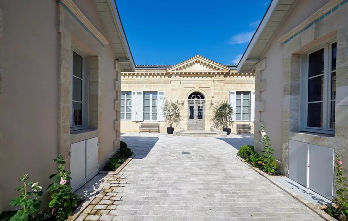 Image No.2-4 Bed House for sale