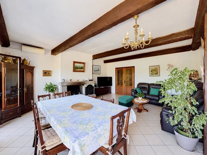 Image No.5-5 Bed House for sale