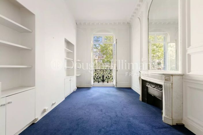 Image No.5-5 Bed Apartment for sale