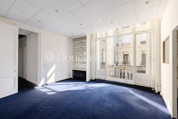 Image No.9-5 Bed Apartment for sale