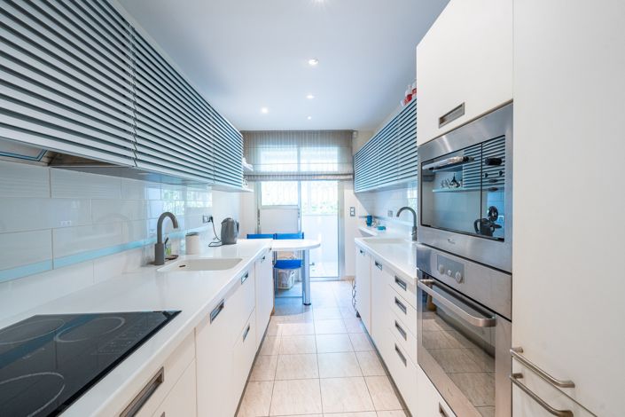 Image No.11-3 Bed Apartment for sale