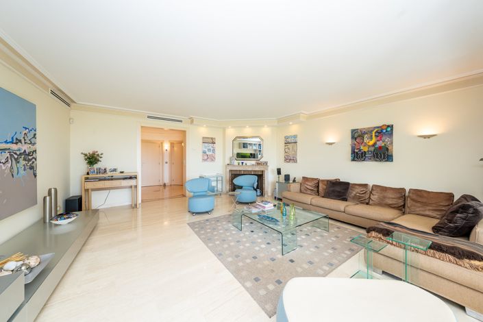 Image No.6-3 Bed Apartment for sale