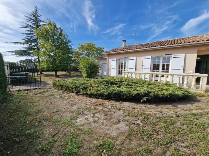 Image No.4-2 Bed House for sale