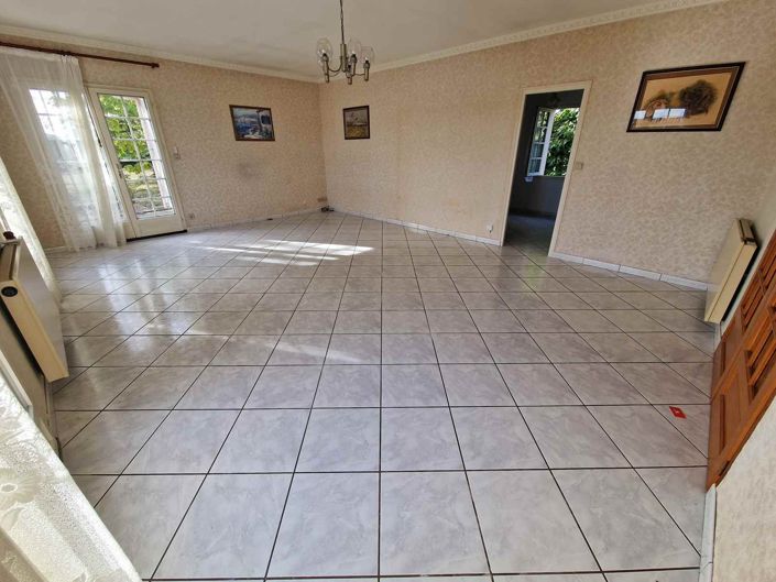 Image No.6-2 Bed House for sale