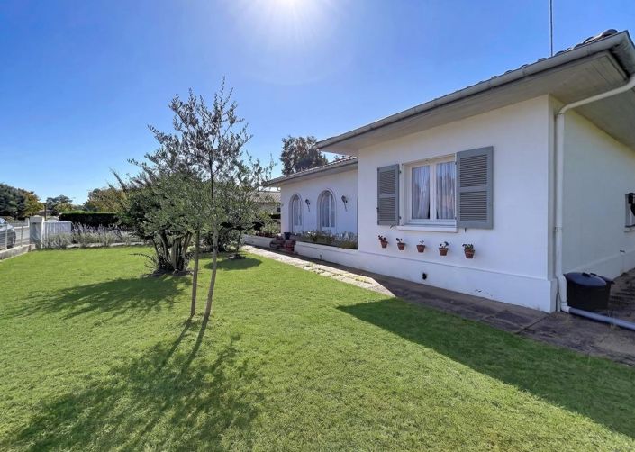 Image No.2-3 Bed House for sale