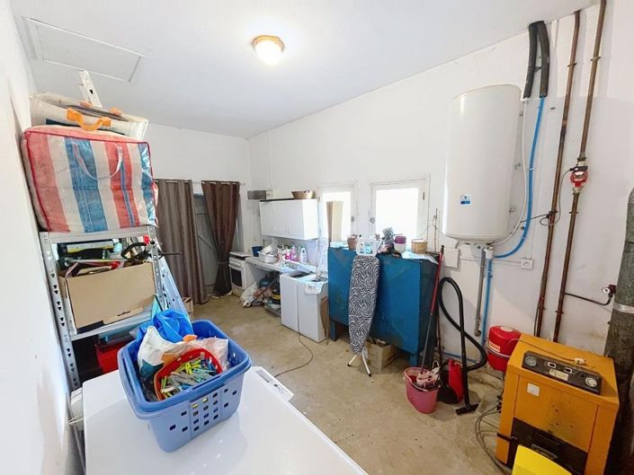 Image No.24-3 Bed House for sale