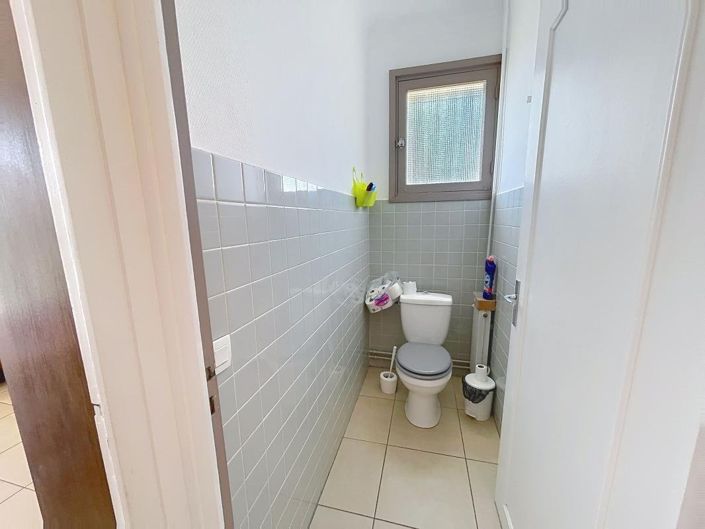 Image No.26-3 Bed House for sale