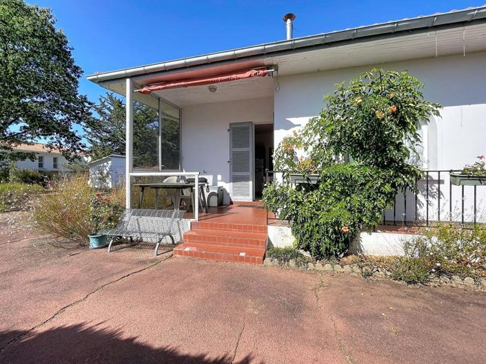 Image No.6-3 Bed House for sale
