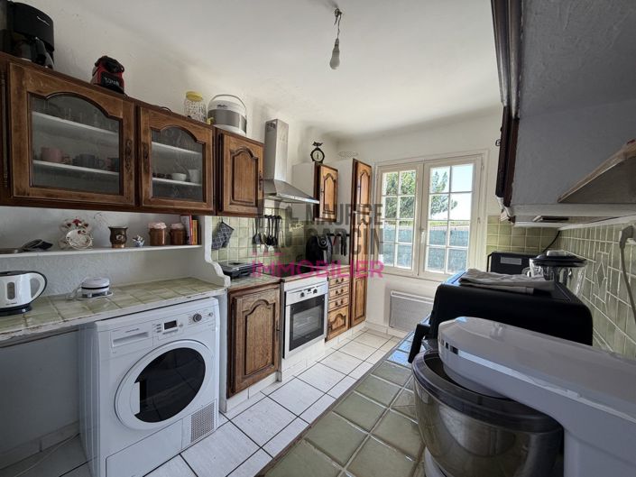Image No.7-4 Bed House for sale