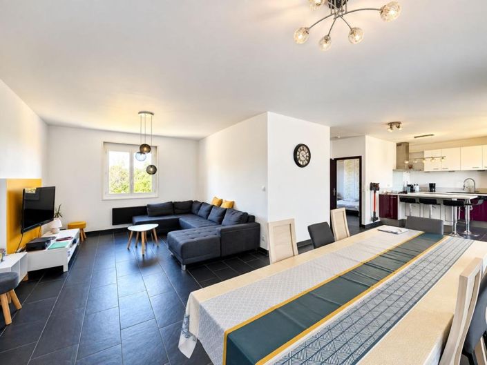 Image No.3-4 Bed House for sale