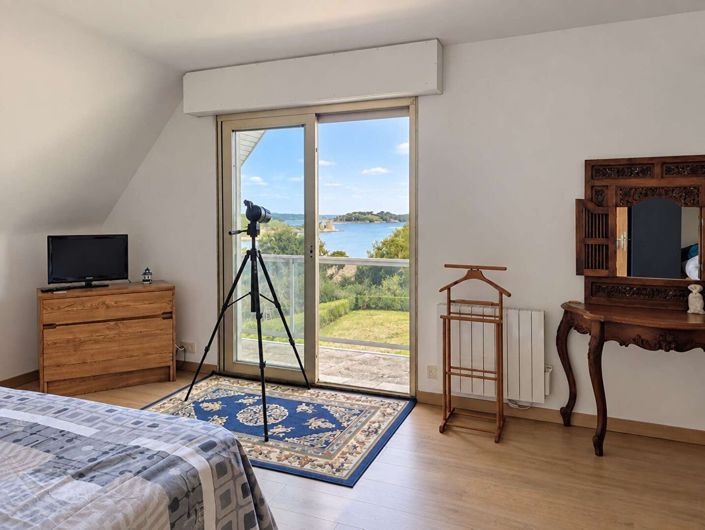 Image No.15-3 Bed House for sale