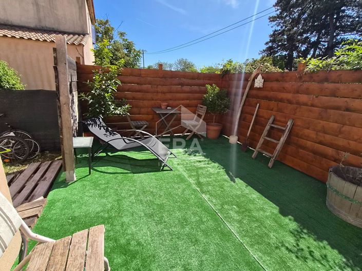 Image No.2-4 Bed House for sale