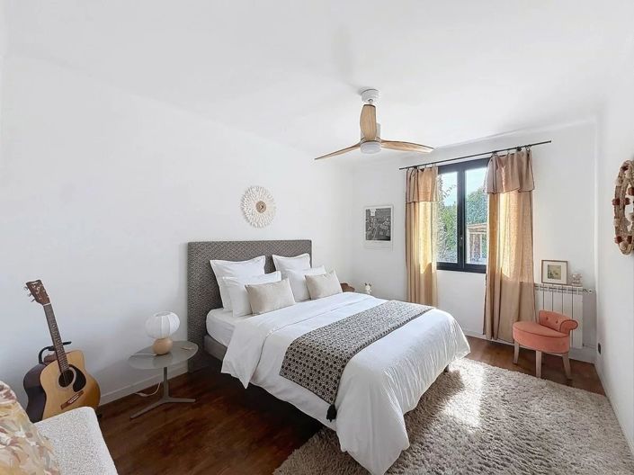 Image No.11-4 Bed House for sale