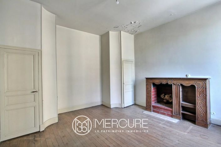 Image No.9-Propriété de 9 chambres à vendre à Auch