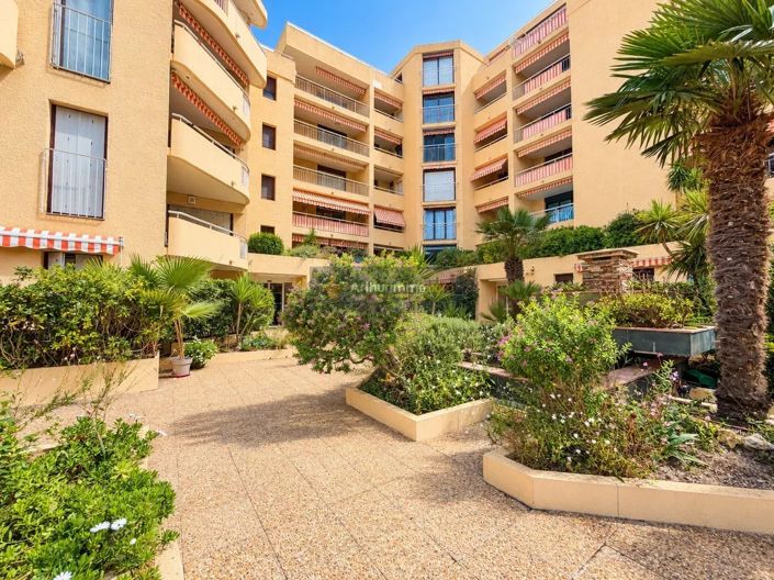 Image No.12-Appartement de 1 chambre à vendre à Saint-Raphael