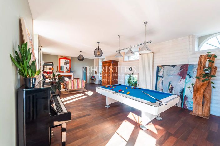 Image No.12-6 Bed House for sale