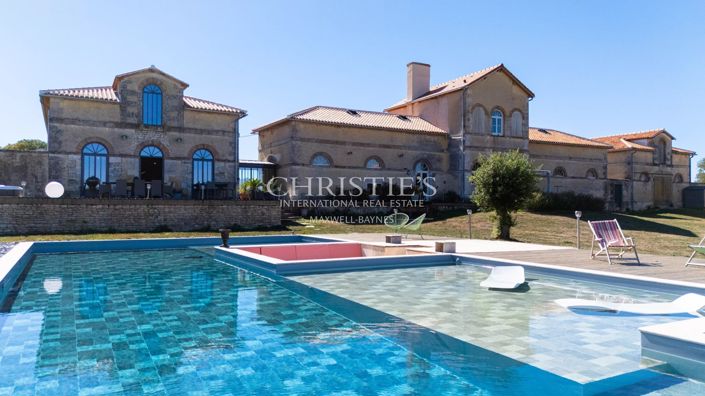 Image No.22-6 Bed House for sale