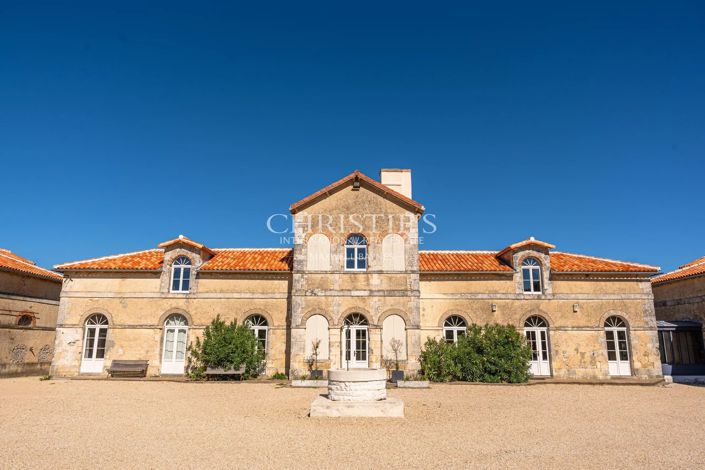 Image No.3-6 Bed House for sale