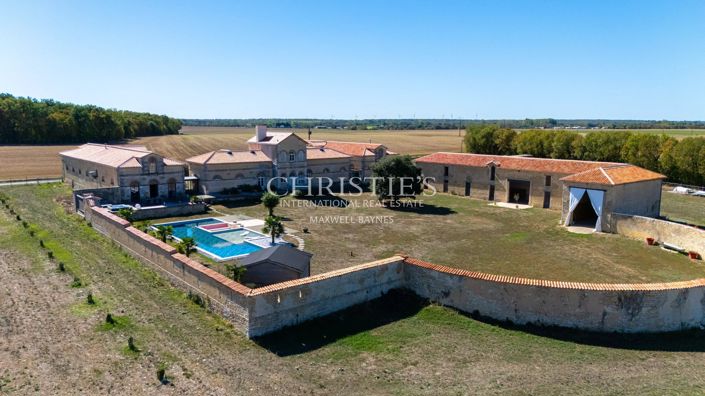 Image No.30-6 Bed House for sale