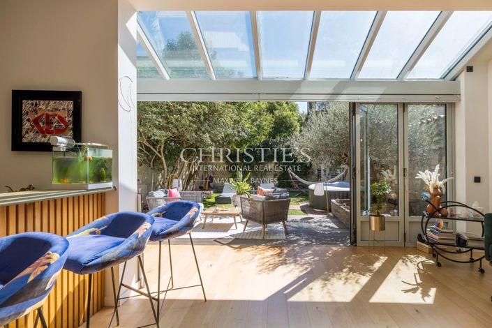 Image No.13-5 Bed House for sale