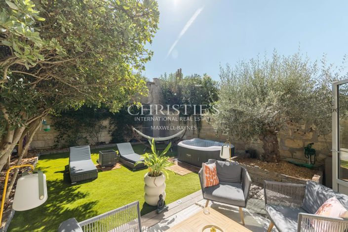 Image No.14-5 Bed House for sale