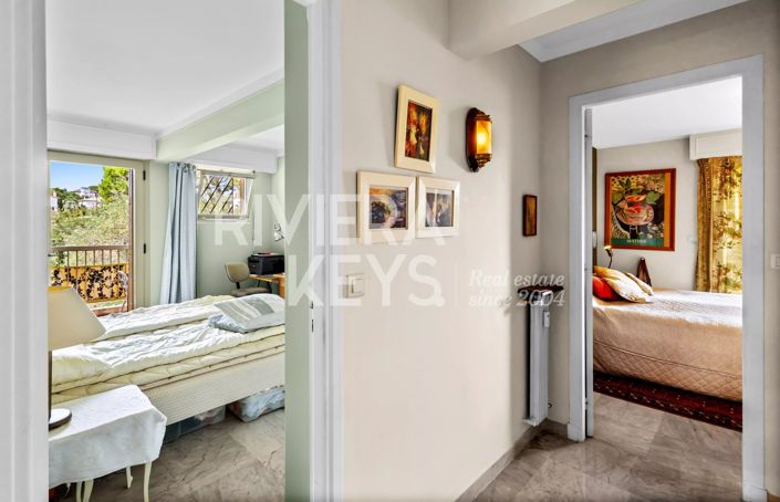 Image No.22-2 Bed Apartment for sale