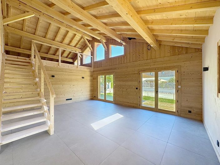 Image No.2-3 Bed House for sale