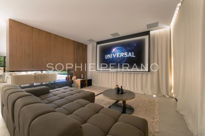 Image No.11-5 Bed House for sale
