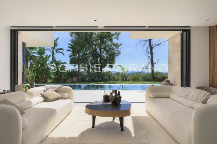 Image No.4-5 Bed House for sale