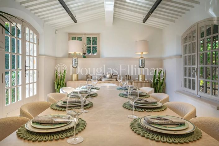 Image No.13-7 Bed House for sale