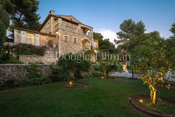 Image No.19-7 Bed House for sale