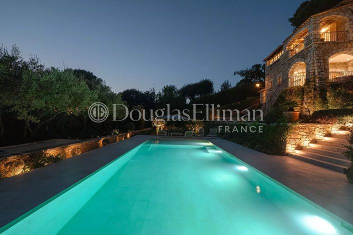 Image No.21-7 Bed House for sale