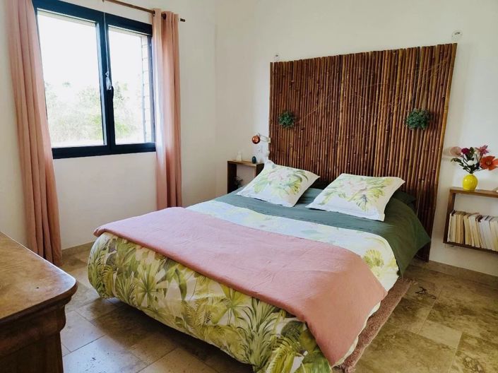 Image No.8-2 Bed House for sale