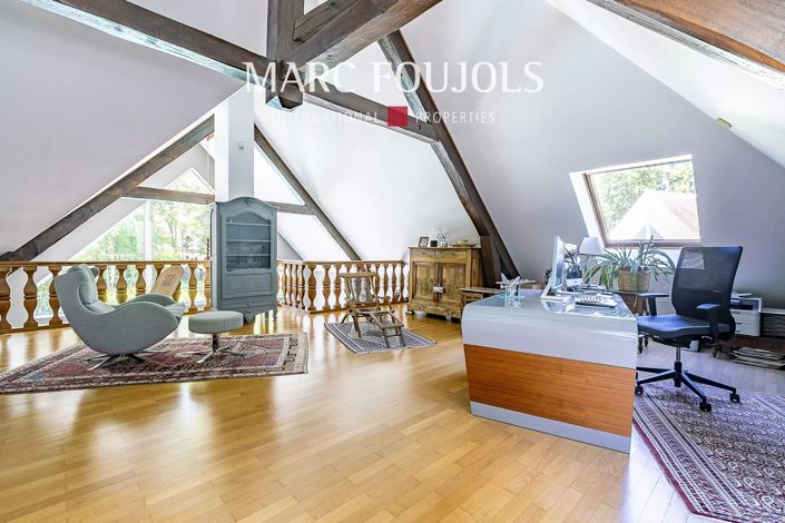 Image No.14-3 Bed House for sale