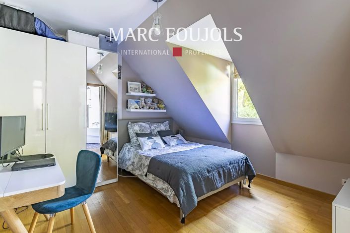 Image No.17-3 Bed House for sale