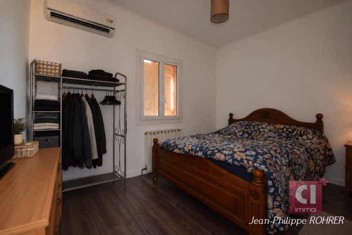 Image No.8-2 Bed House for sale