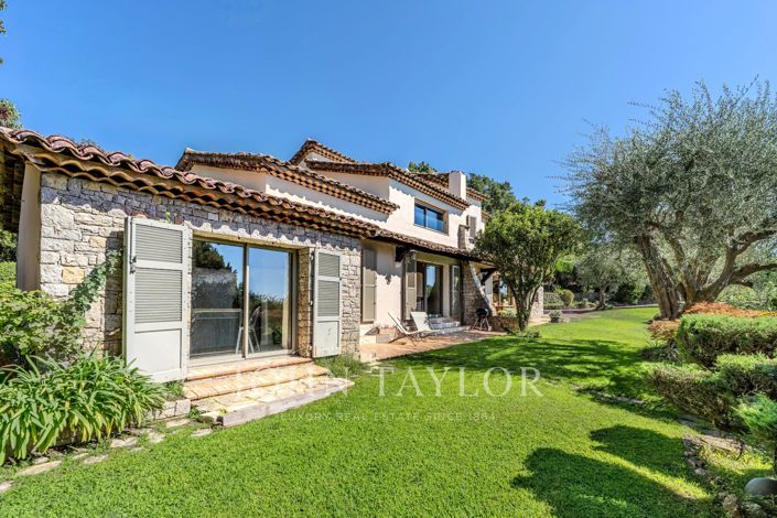 Image No.3-5 Bed House for sale