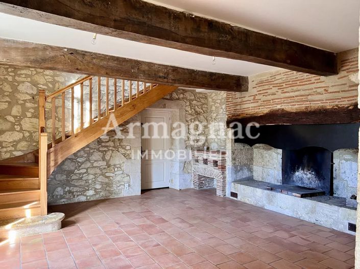 Image No.6-4 Bed House for sale
