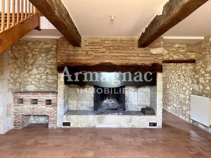 Image No.7-4 Bed House for sale