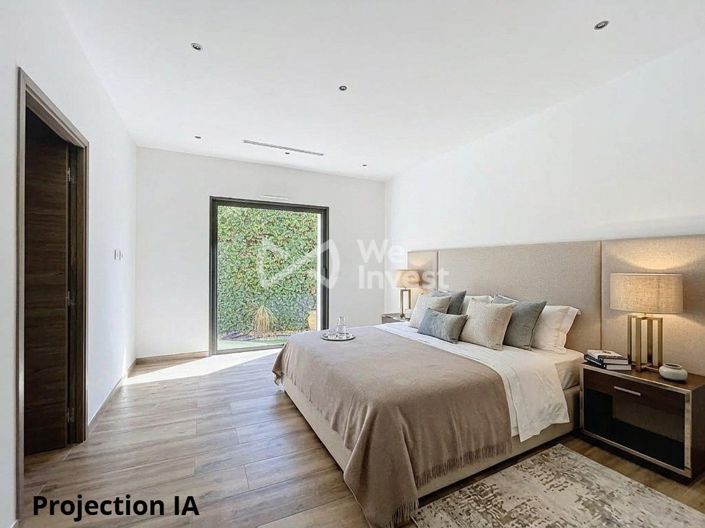 Image No.10-6 Bed House for sale